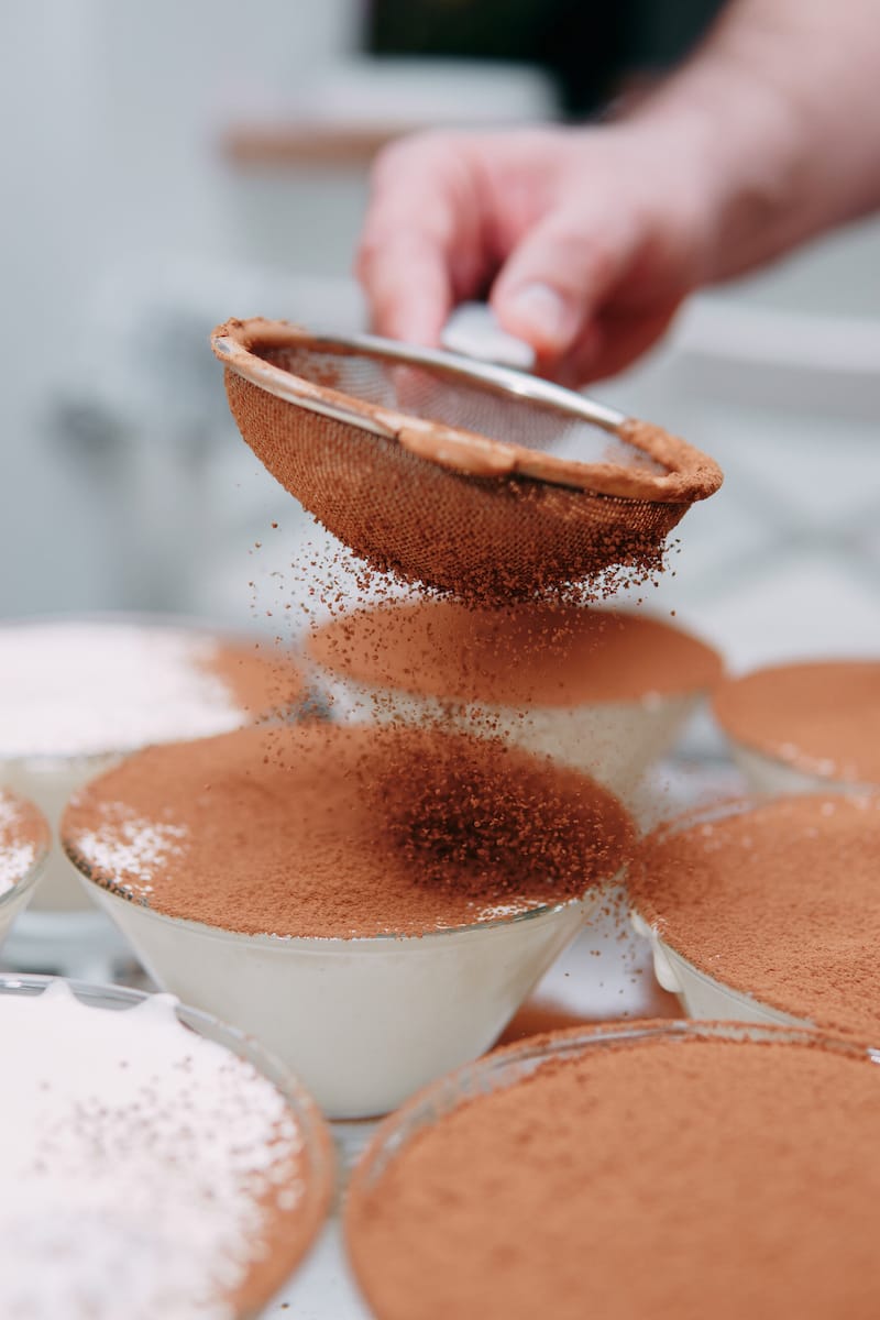 Taking a Tiramisu class