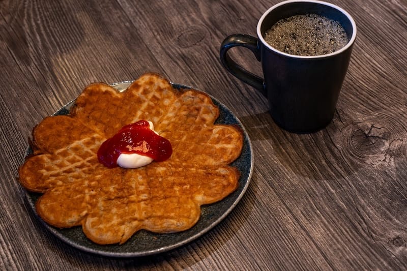 Simple waffle and coffee at UNO
