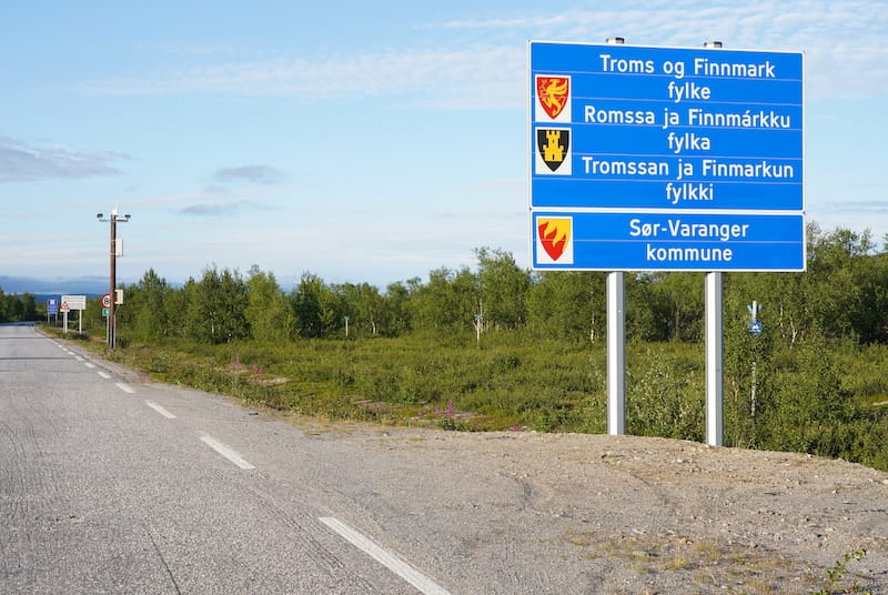 Crossing the border into Norway from Finland