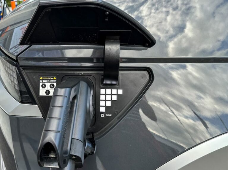 17 Useful Tips for Renting a Car in Finland (in 2024!)