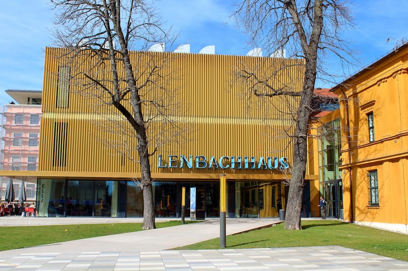 Lenbachhaus Museum - Mariangela Cruz - Shutterstock