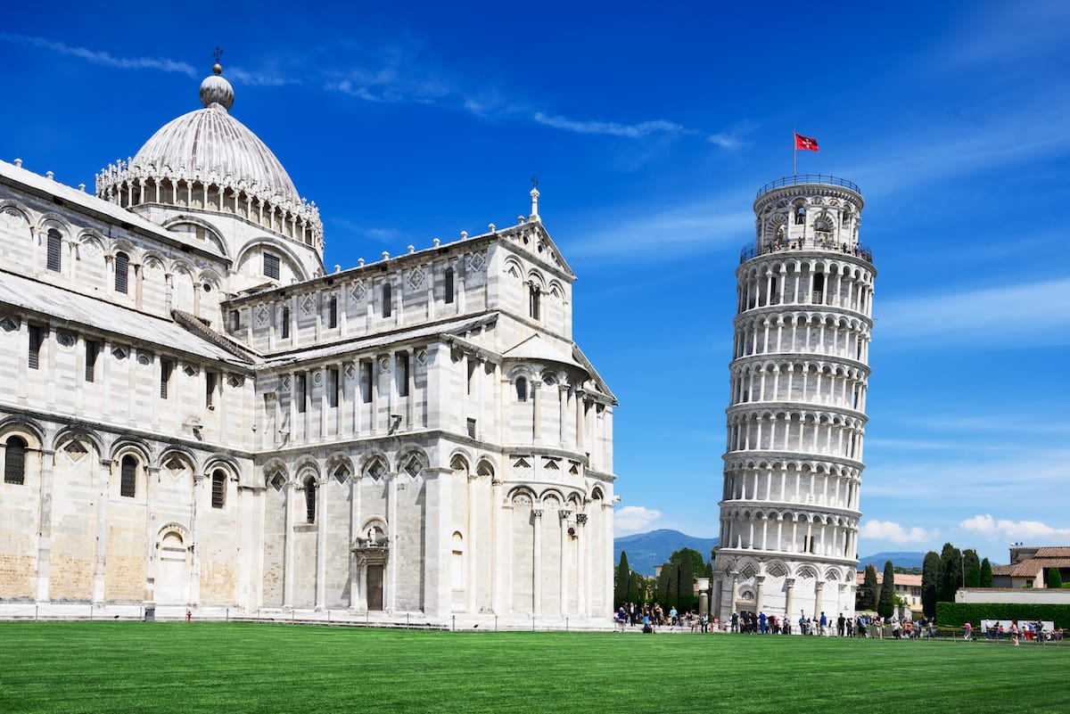 How to visit the Leaning Tower of Pisa - gillmar - Shutterstock