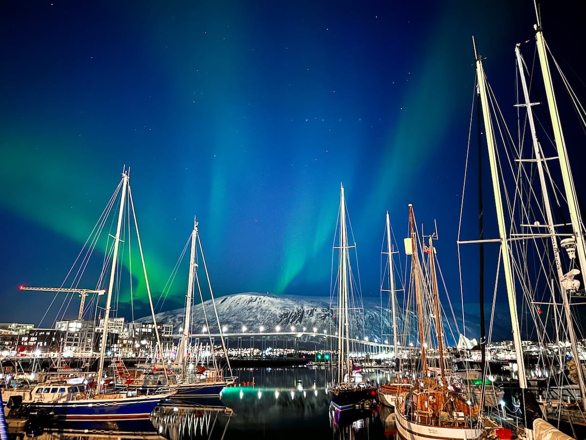 Best northern lights tours in Tromso, Norway