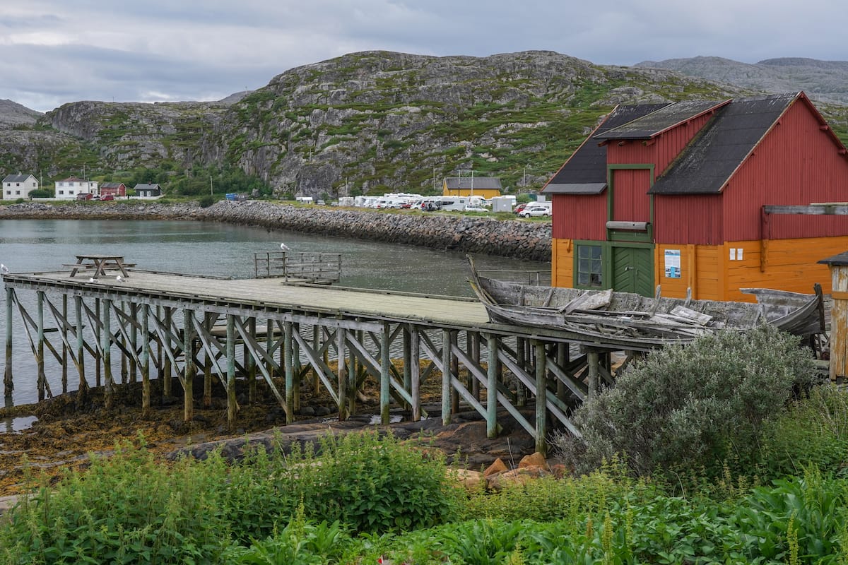 There are many wooden buildings in beautiful Bugøynes