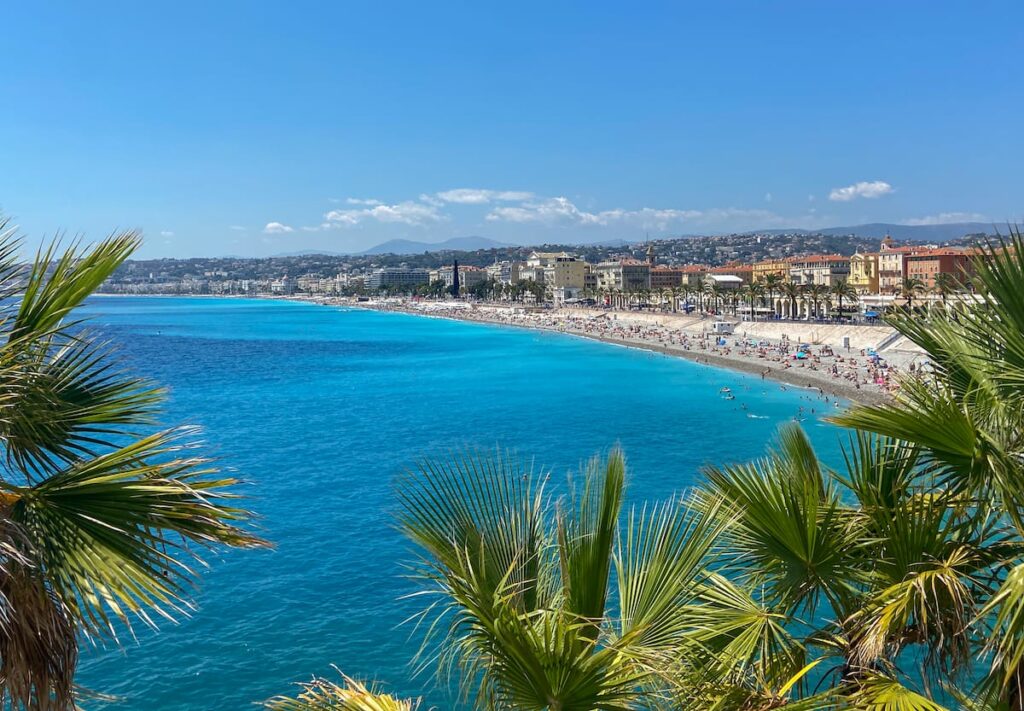 Plage des Ponchettes is one of the prettiest beaches in Nice!