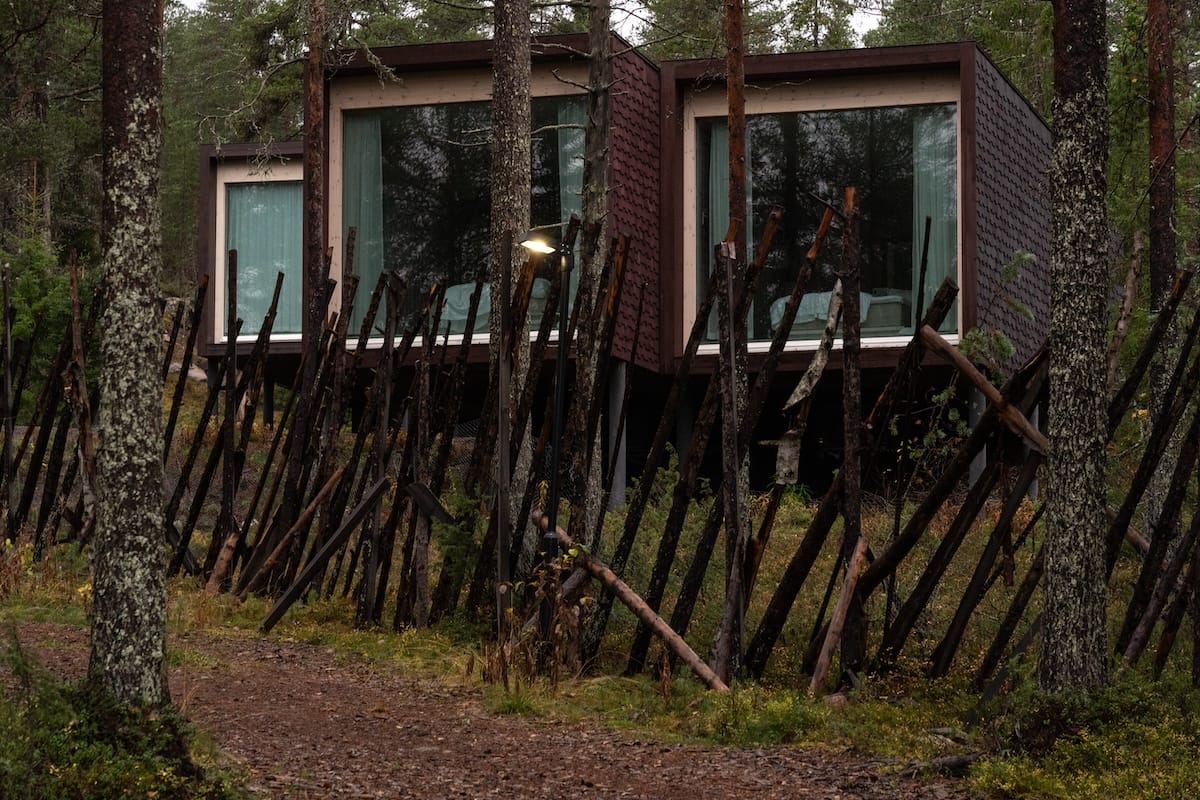 Arctic TreeHouse Hotel in September