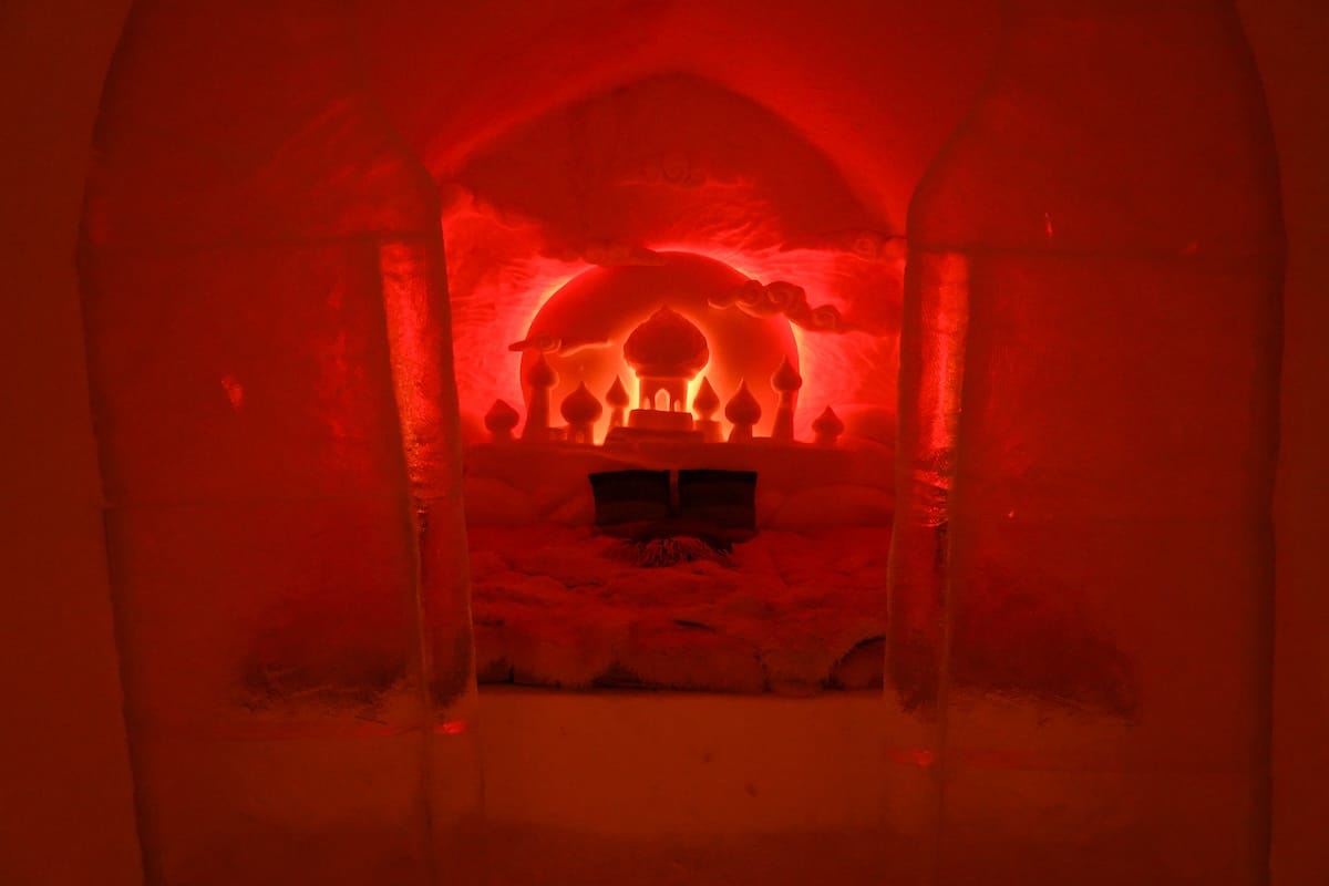 The Aladdin-themed igloo suite