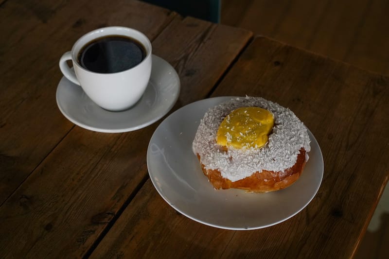 Smørtorget cafe for coffee and pastry