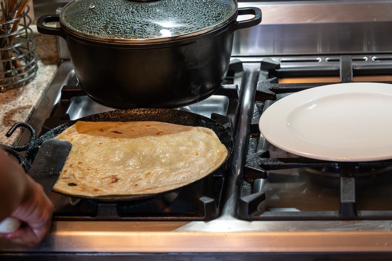 Roti on the stove