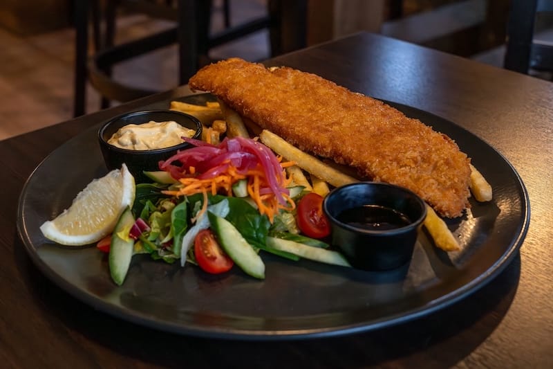 Fish and chips at Båtsfjord Brygge