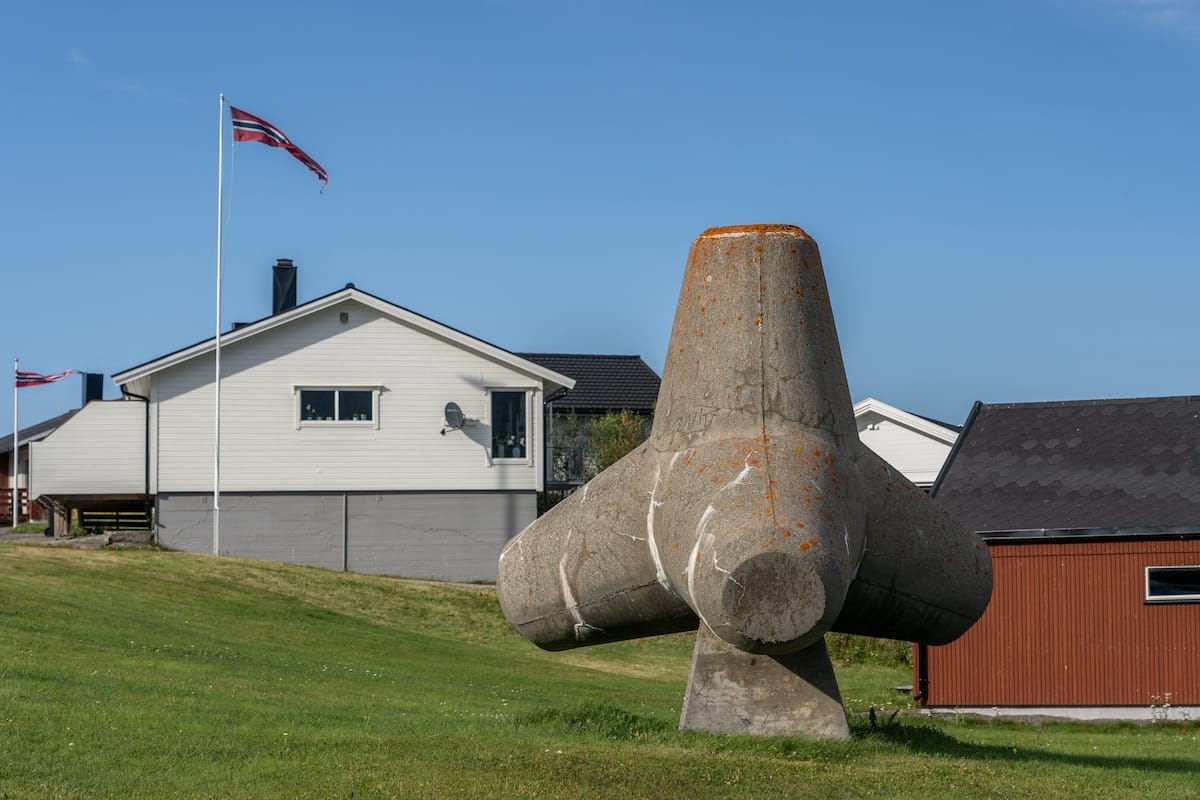 Berlevåg's iconic tetrapod welcomes you to the village