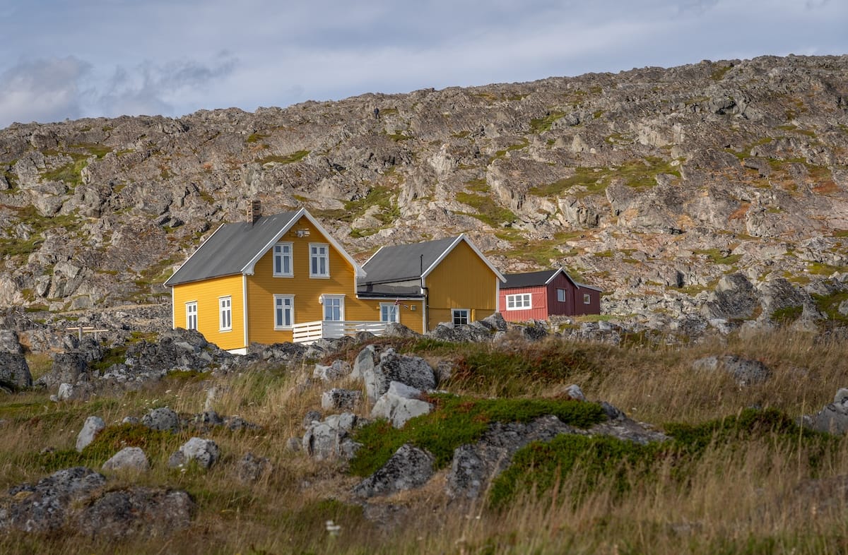 More beautiful cottages in Hamningberg