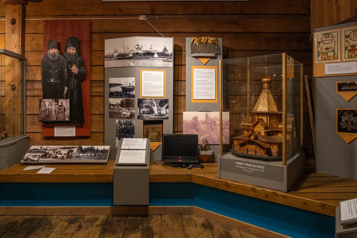 Inside the Pomor Museum