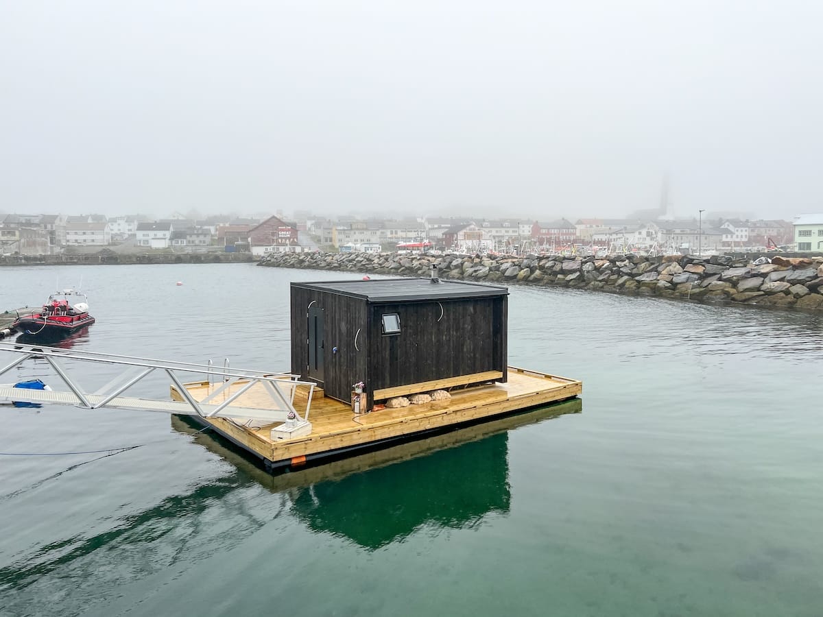 Varanger View's FLYT sauna.