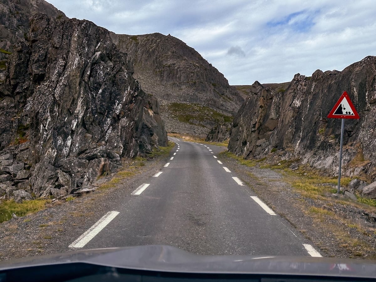 The road from Vardø to Hamningberg.