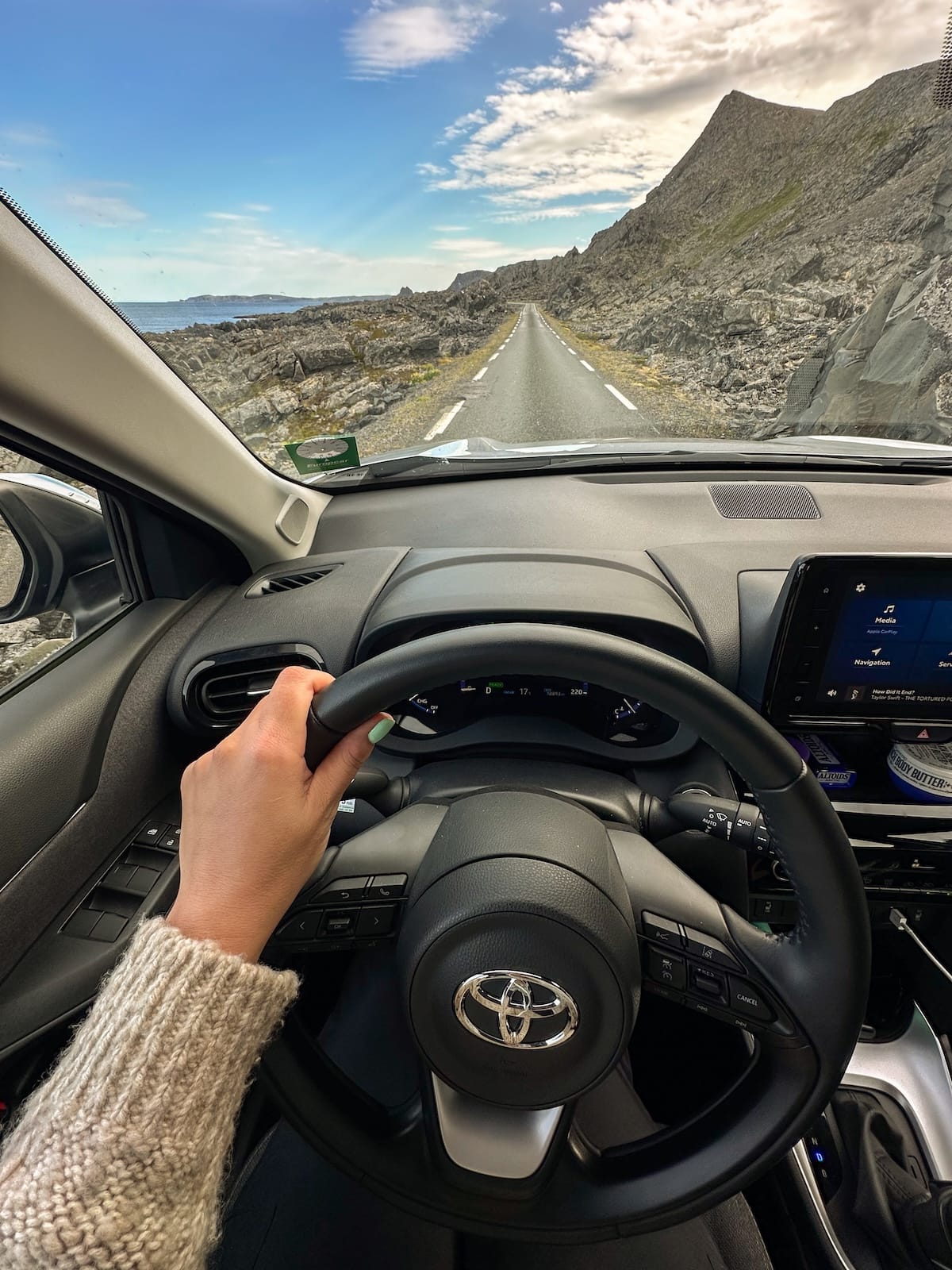 This is a quick view of the road from a driver's perspective.