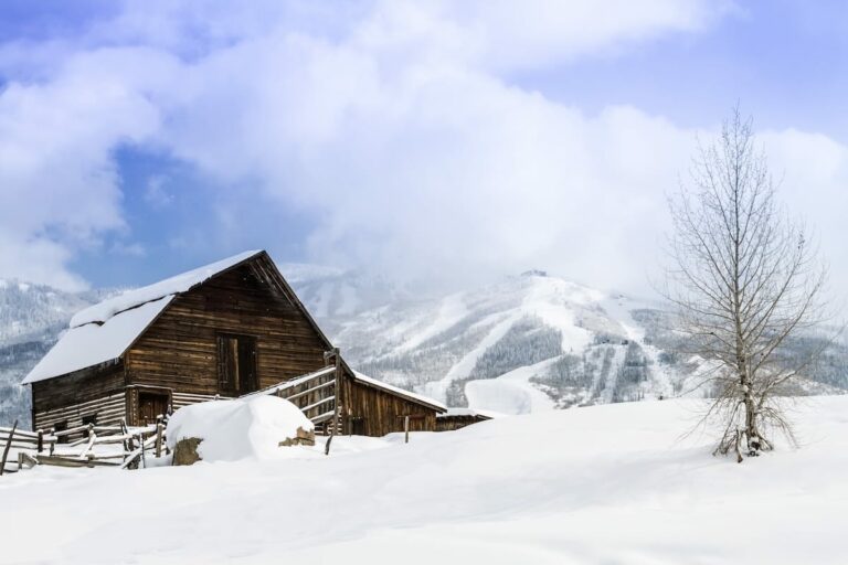 Photo of Steamboat Springs in winter on a guide of travel tips and things to do