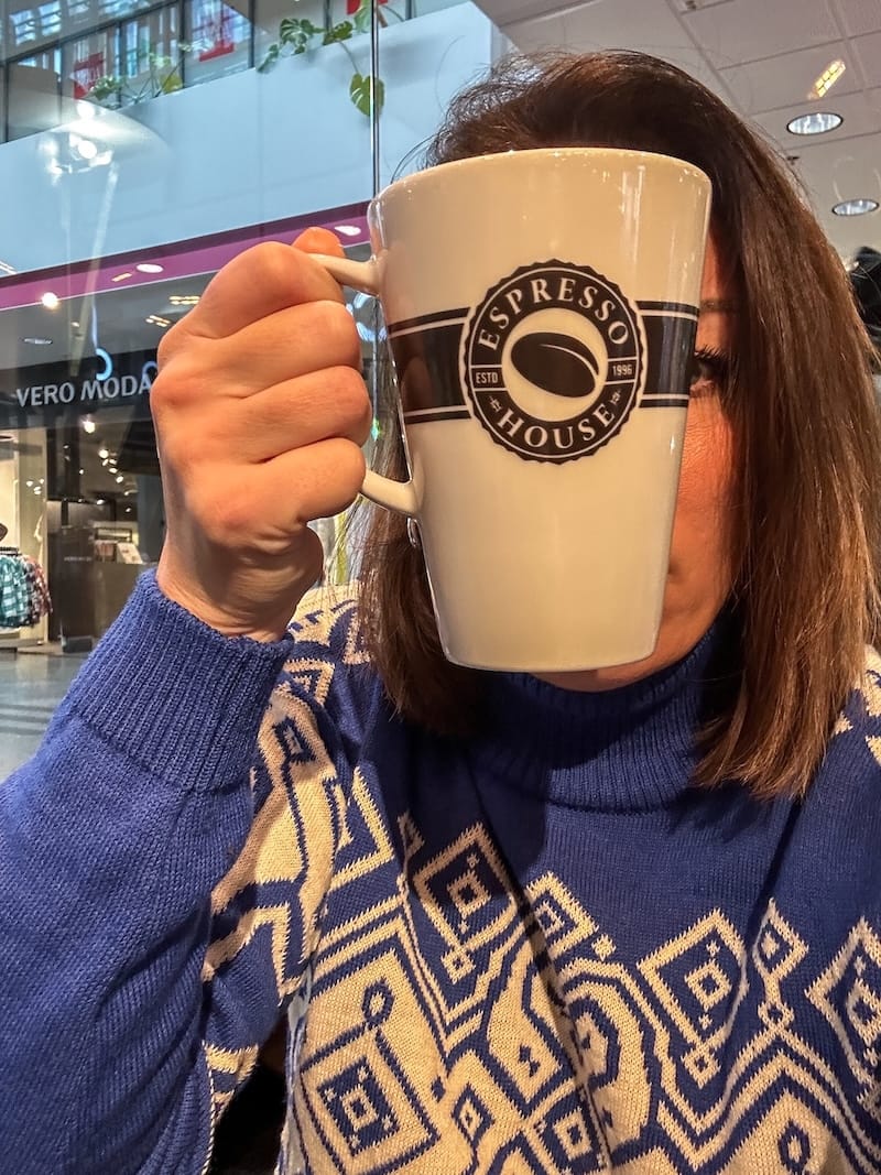 Espresso House coffee is the size of my head