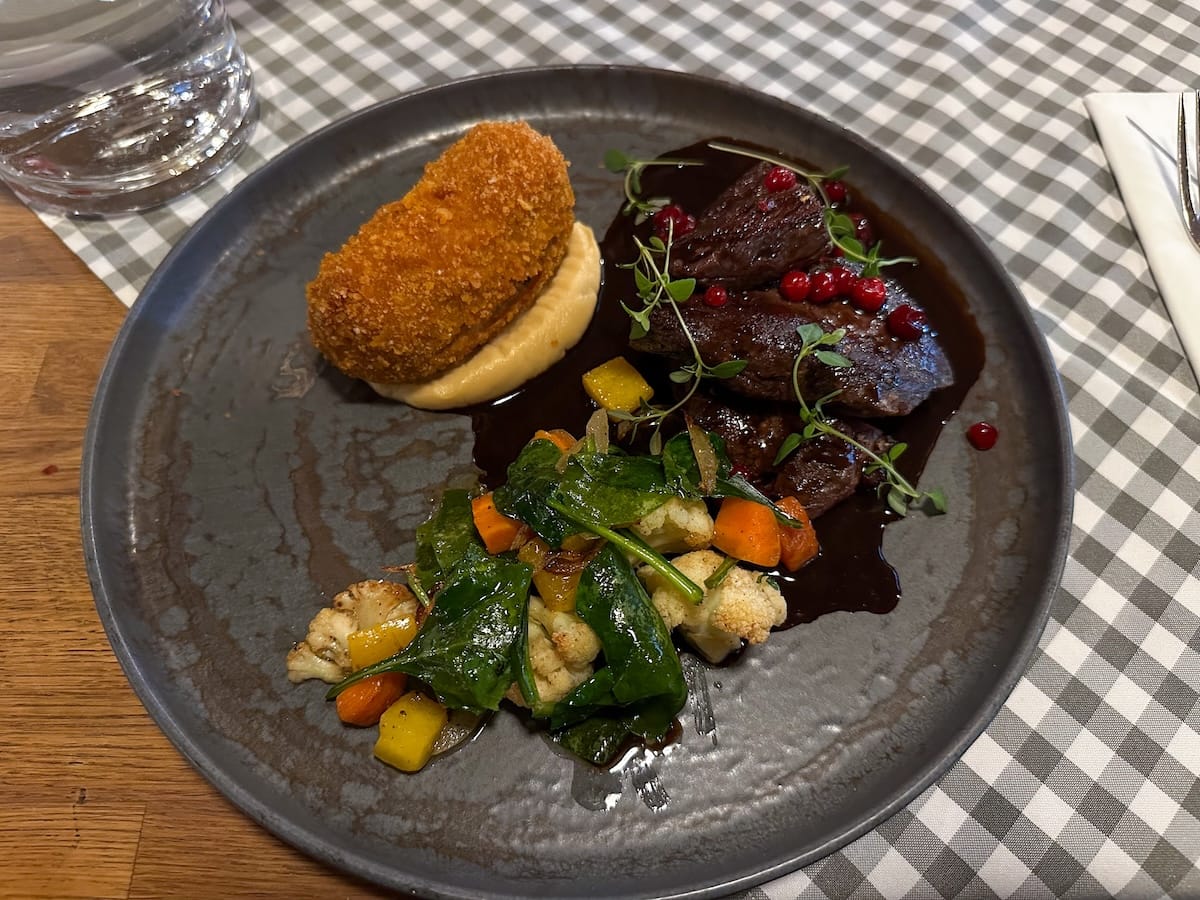 7 Tasty Restaurants In Levi Finland Off the Slopes Options 