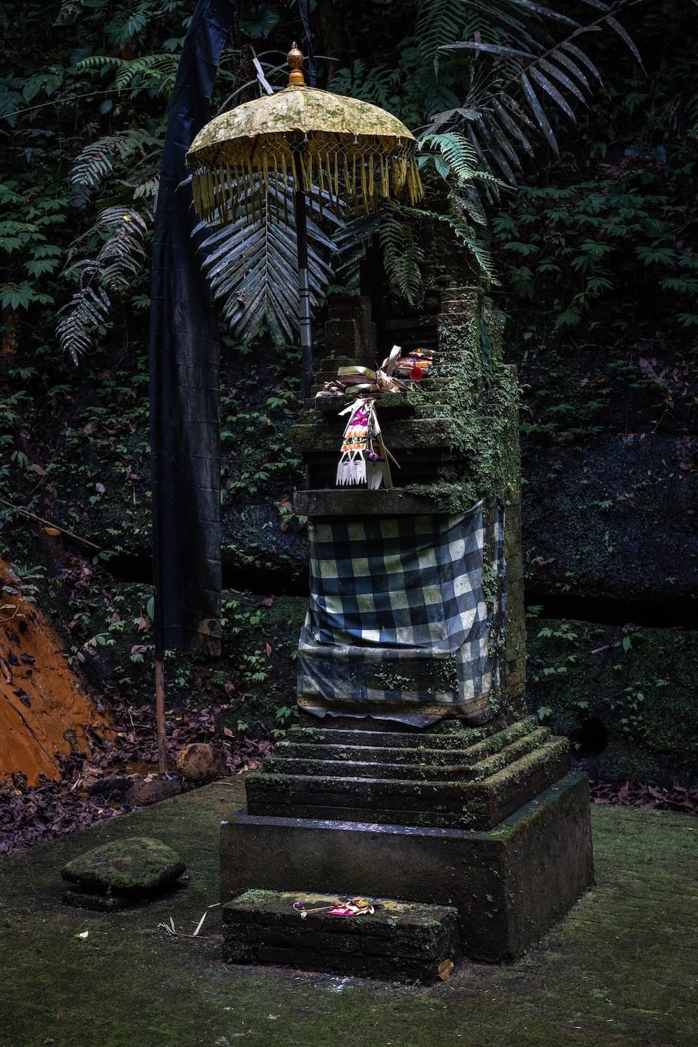 this is a Pelinggih beside Tirta Waledan Pancoran Tiga Rasa - a Balinese ceremonial and spiritual part of culture