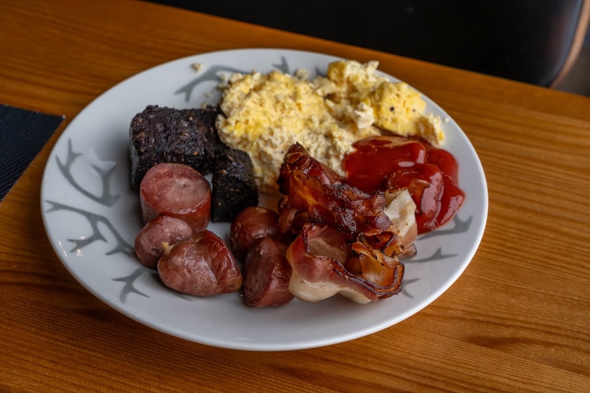 Plate of hot items