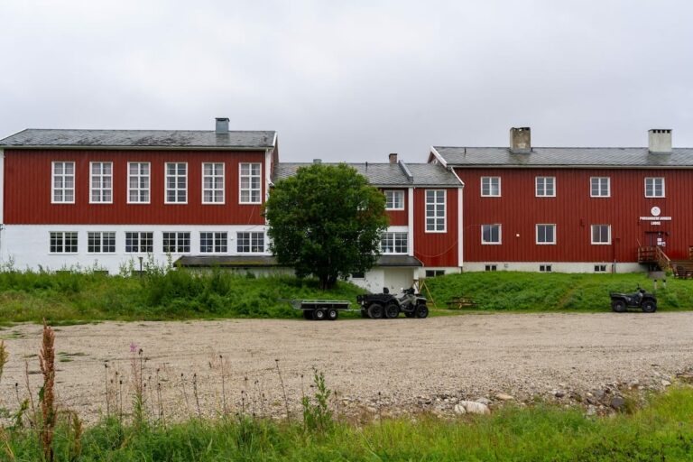 Porsangerfjorden Lodge in Børselv, Norway