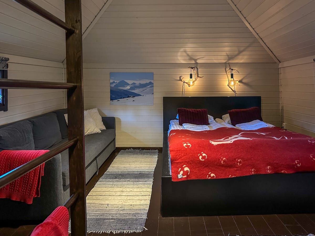 My cabin at the Reindeer Lodge
