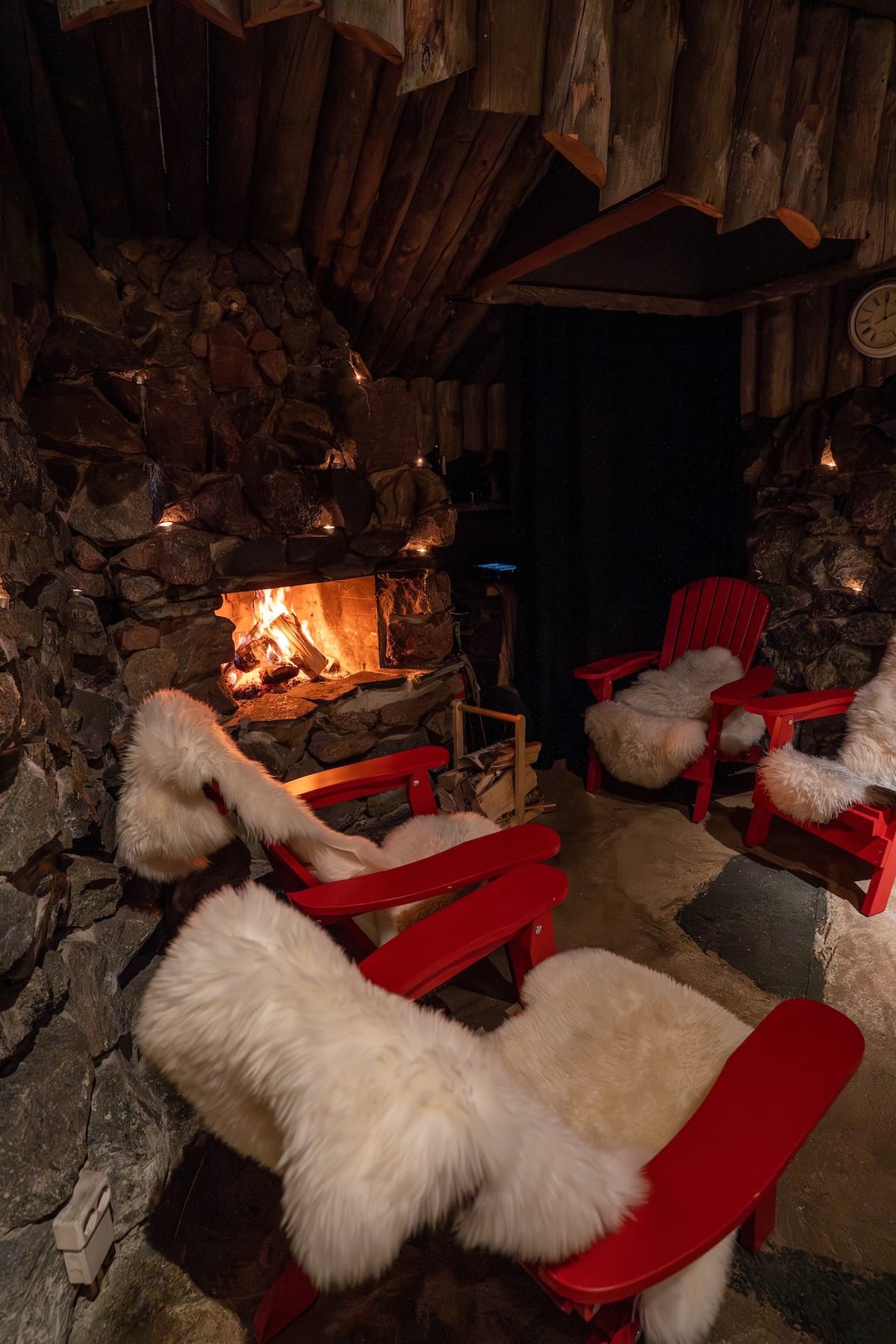 Cozy Santamus Restaurant