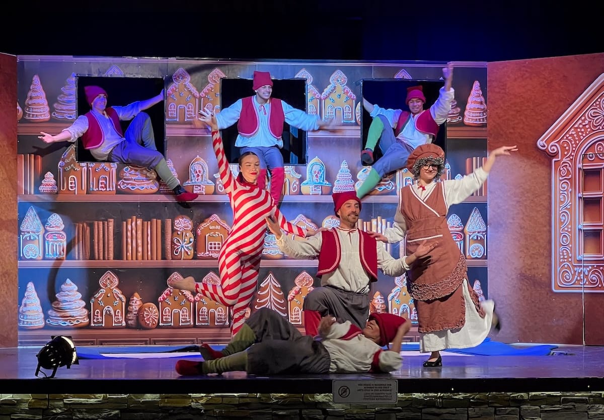 The Elf Show at SantaPark