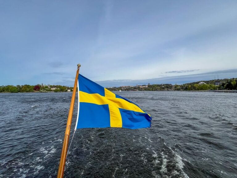 Stockholm archipelago boat tour guide
