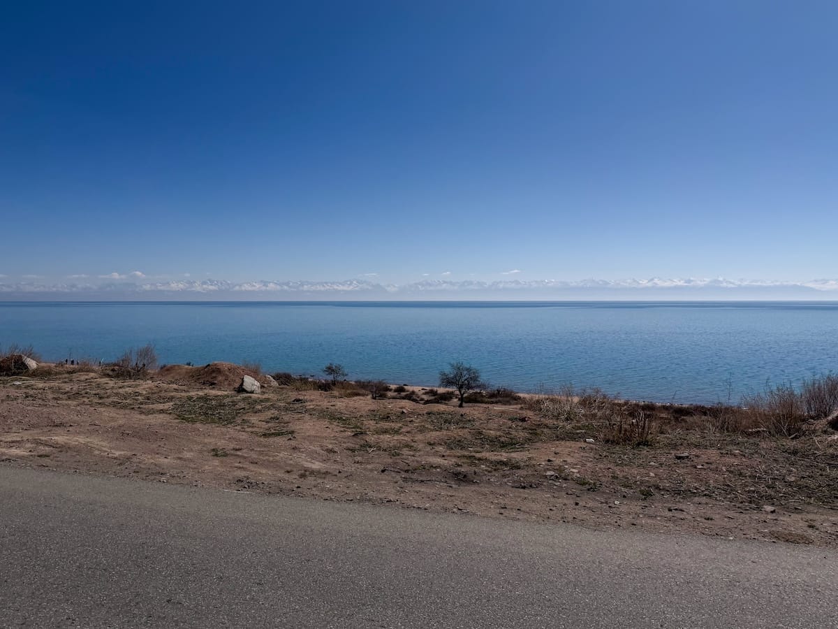 a picture of a lake from the road