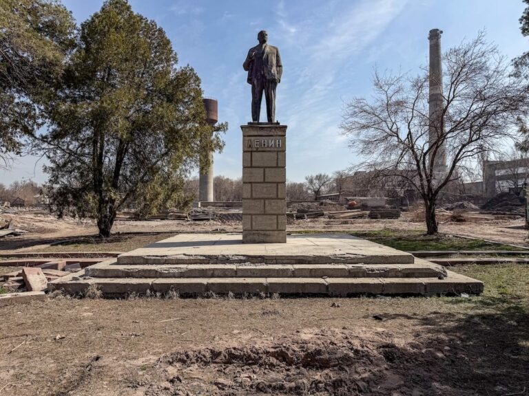 Where to find monumental art and statues of Lenin in Bishkek A statue of Lenin in an industrial complex