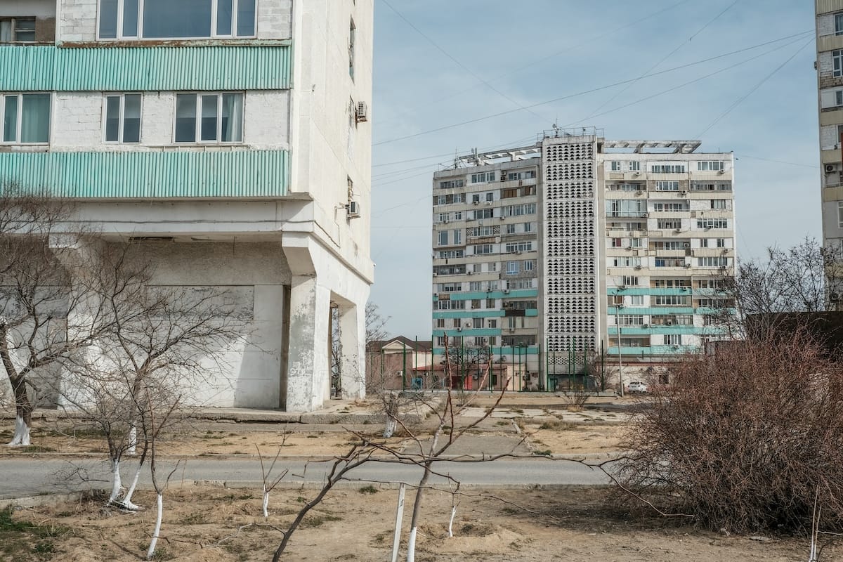 older, run-down buildings in aktau